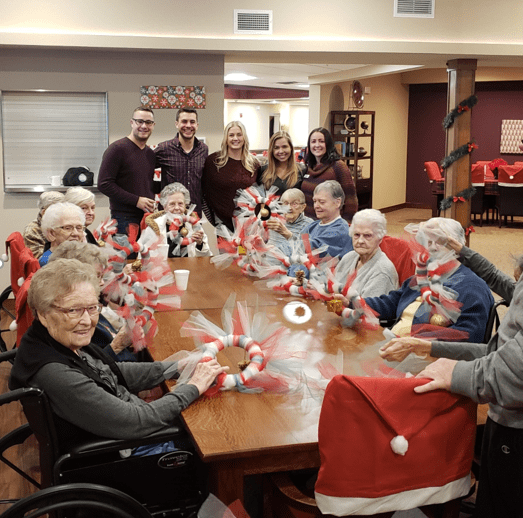 Leyendecker Volunteers at Suite Living Memory Care