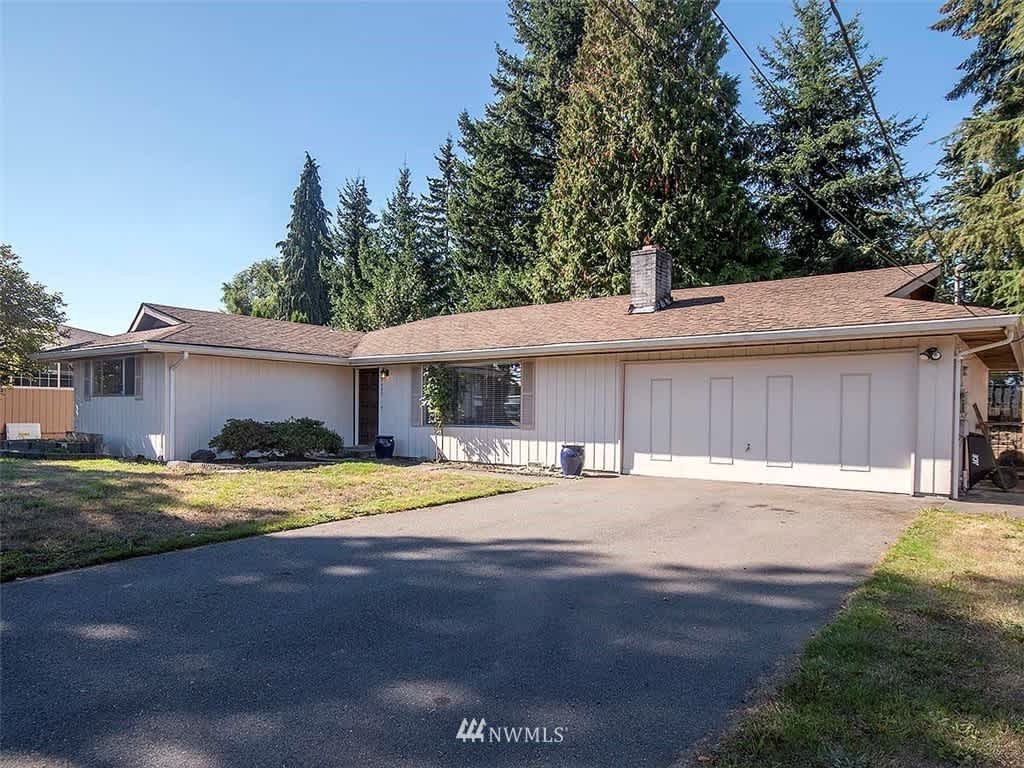9420 24th Ave SE
