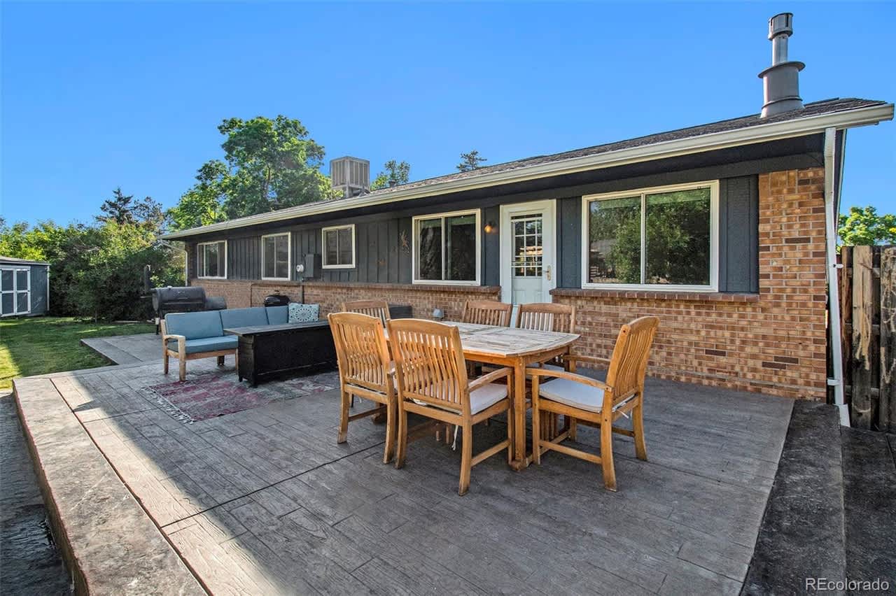 12475 W Iowa Dr