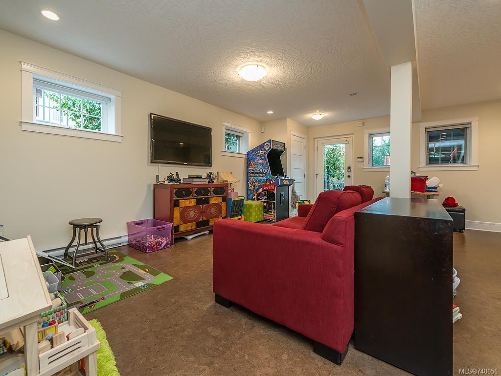 2213 Windsor Rd