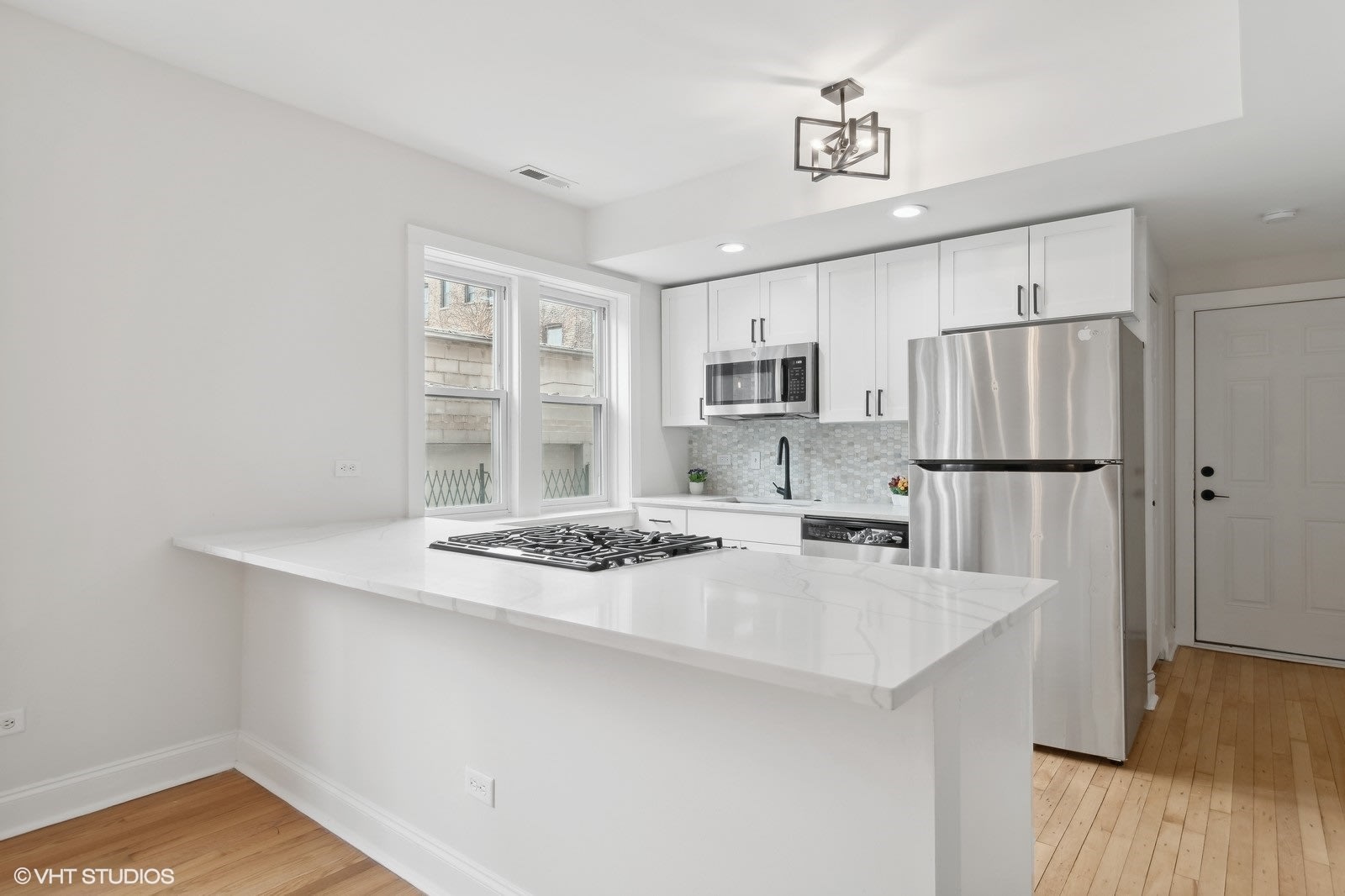 Private Address Unit 1E, Chicago, IL 60625