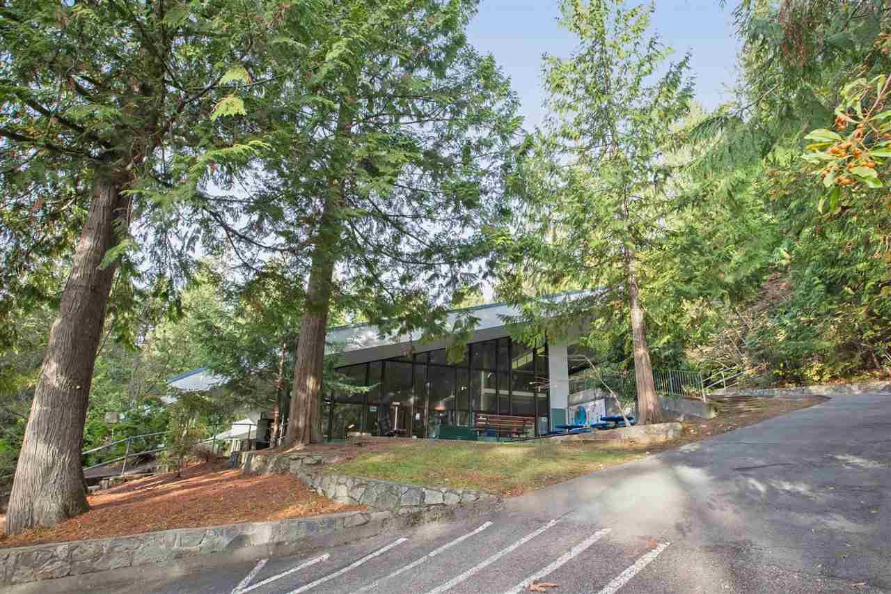 35 Kelvin Grove Wy