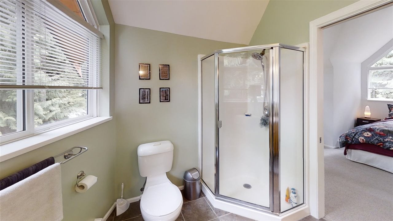 5557 Riley Road, Halfmoon Bay