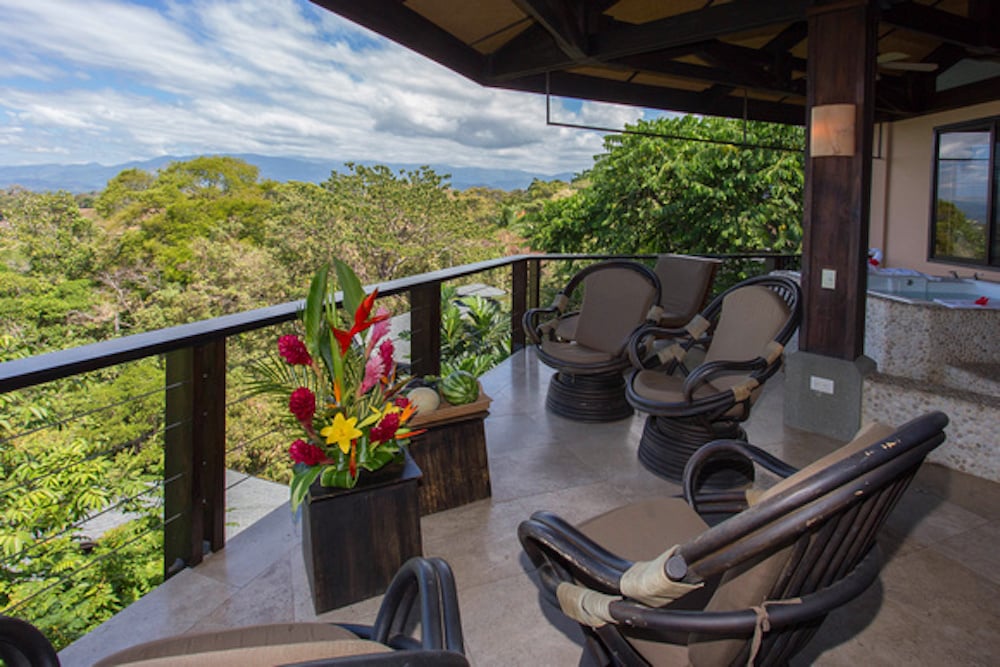 Ocean View Tulemar Villa, Manuel Antonio, Puntarenas