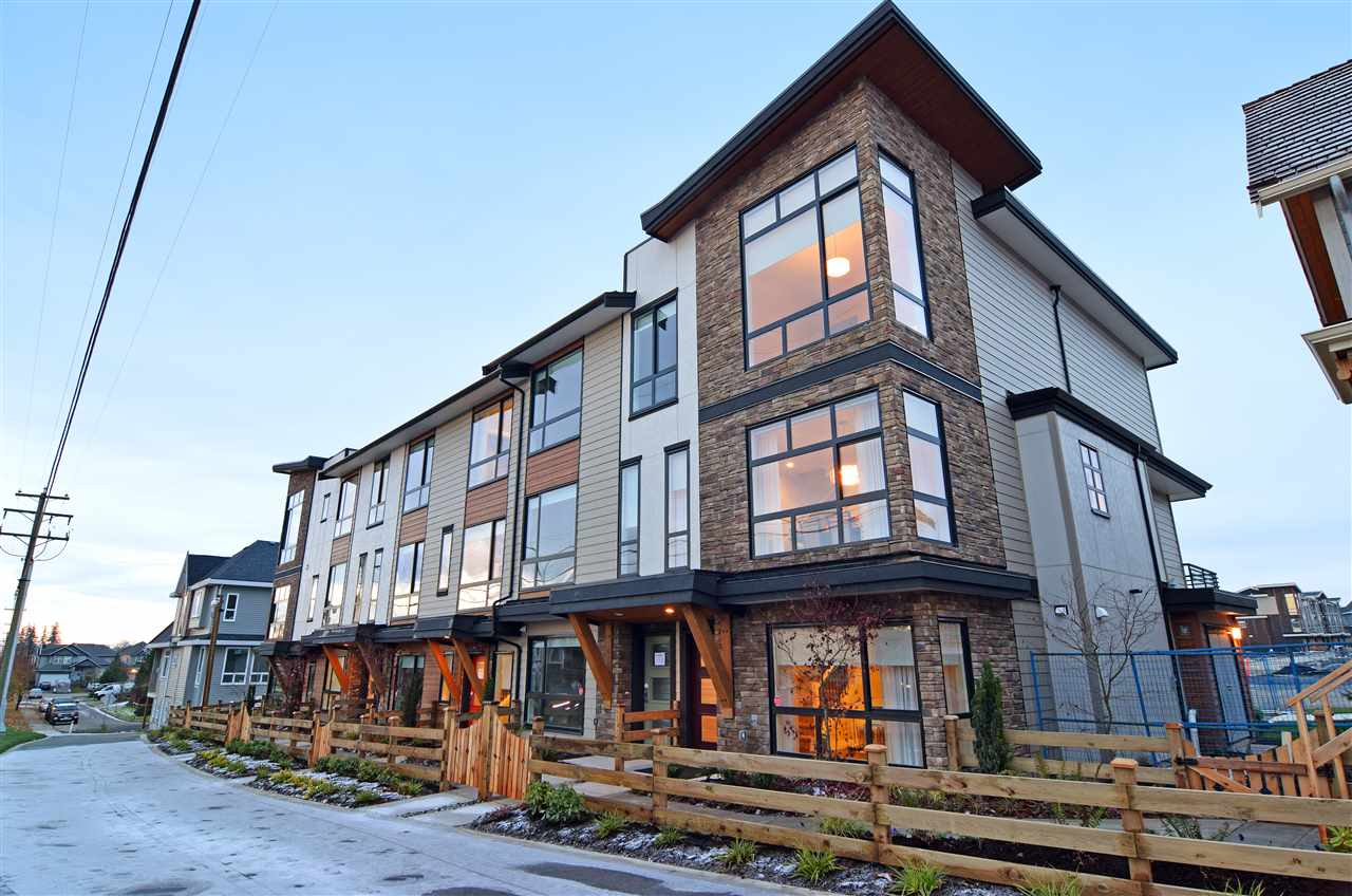 212-16488 64 Ave