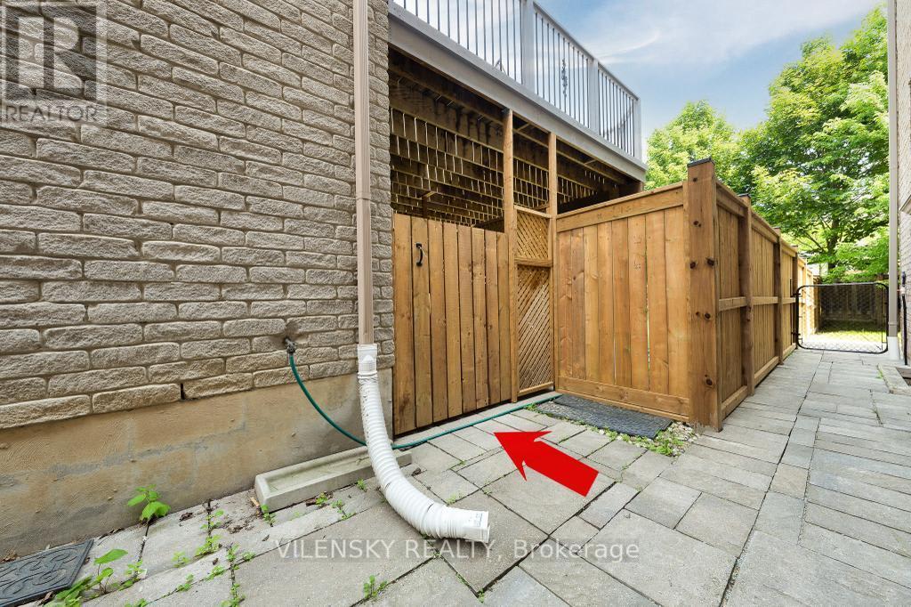 #BSMT -9193B Bathurst St