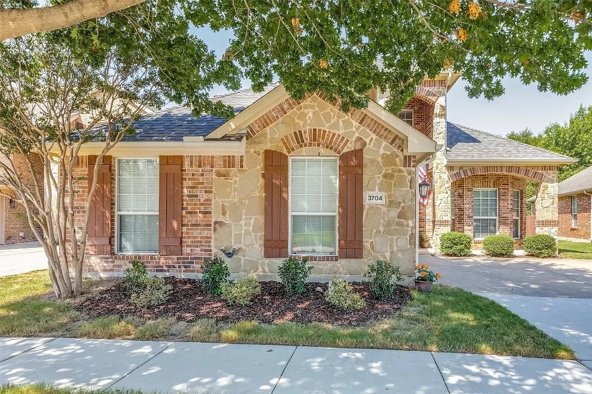 3704 Blanco Creek Trl
