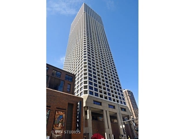 1030 N State St #32EF