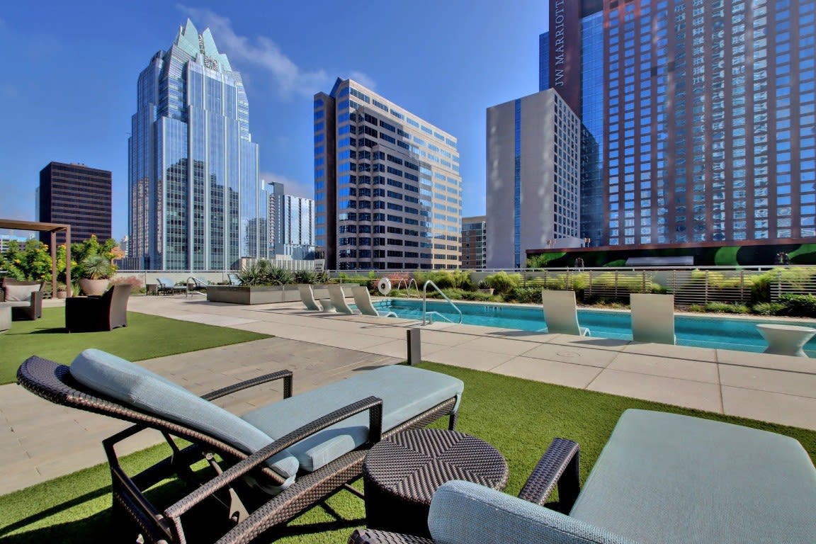 200 Congress Ave, #23F
