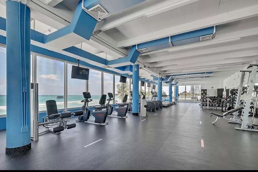 5401 Collins Ave #411 Miami Beach