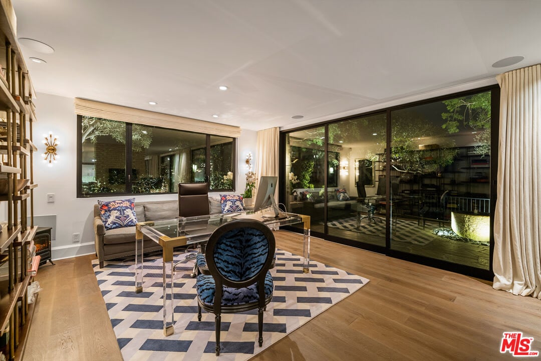 Lumina Villa