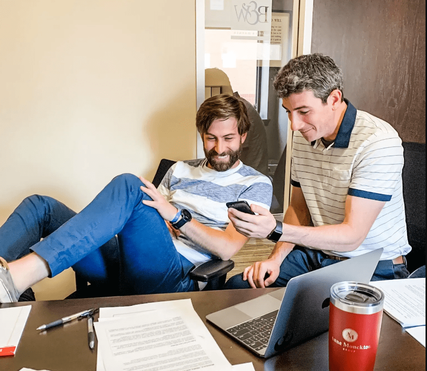 Is It Okay To Be Friends With Your Real Estate Agent?