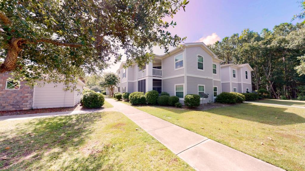 1300 Park West Blvd #607
