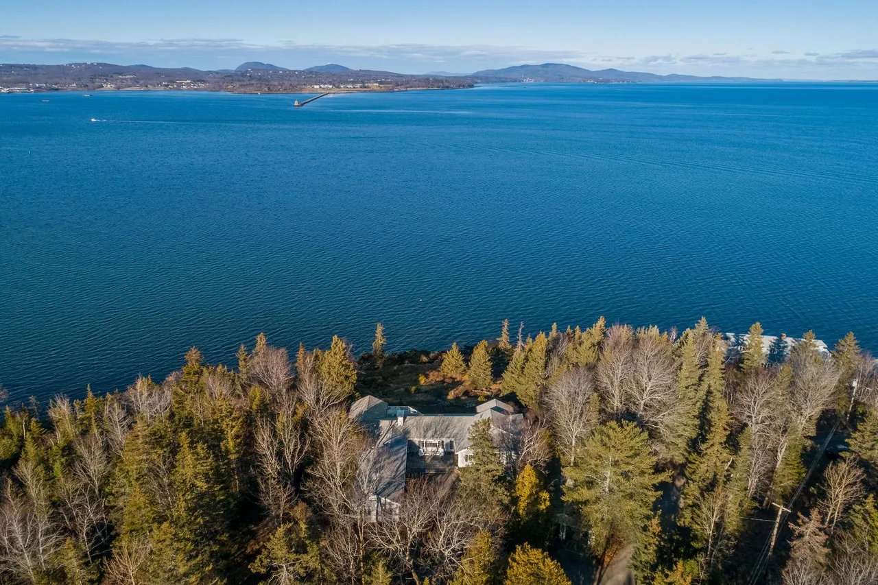 New Waterfront Listing! 92 Weeks Road, Owls Head, Maine – $2,495,000