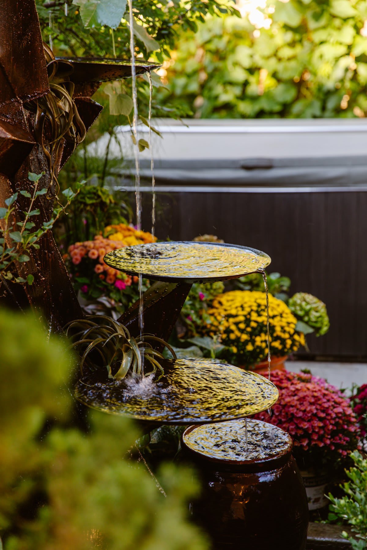 How to Bring the Indoors Out