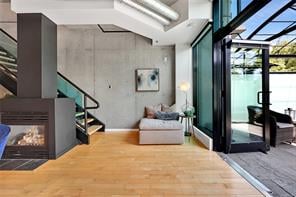 103-21 Erie St
