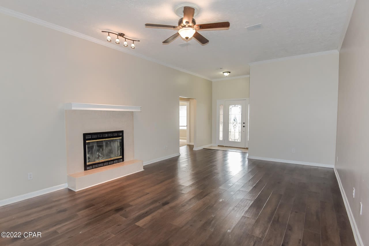 2405 Maple Court