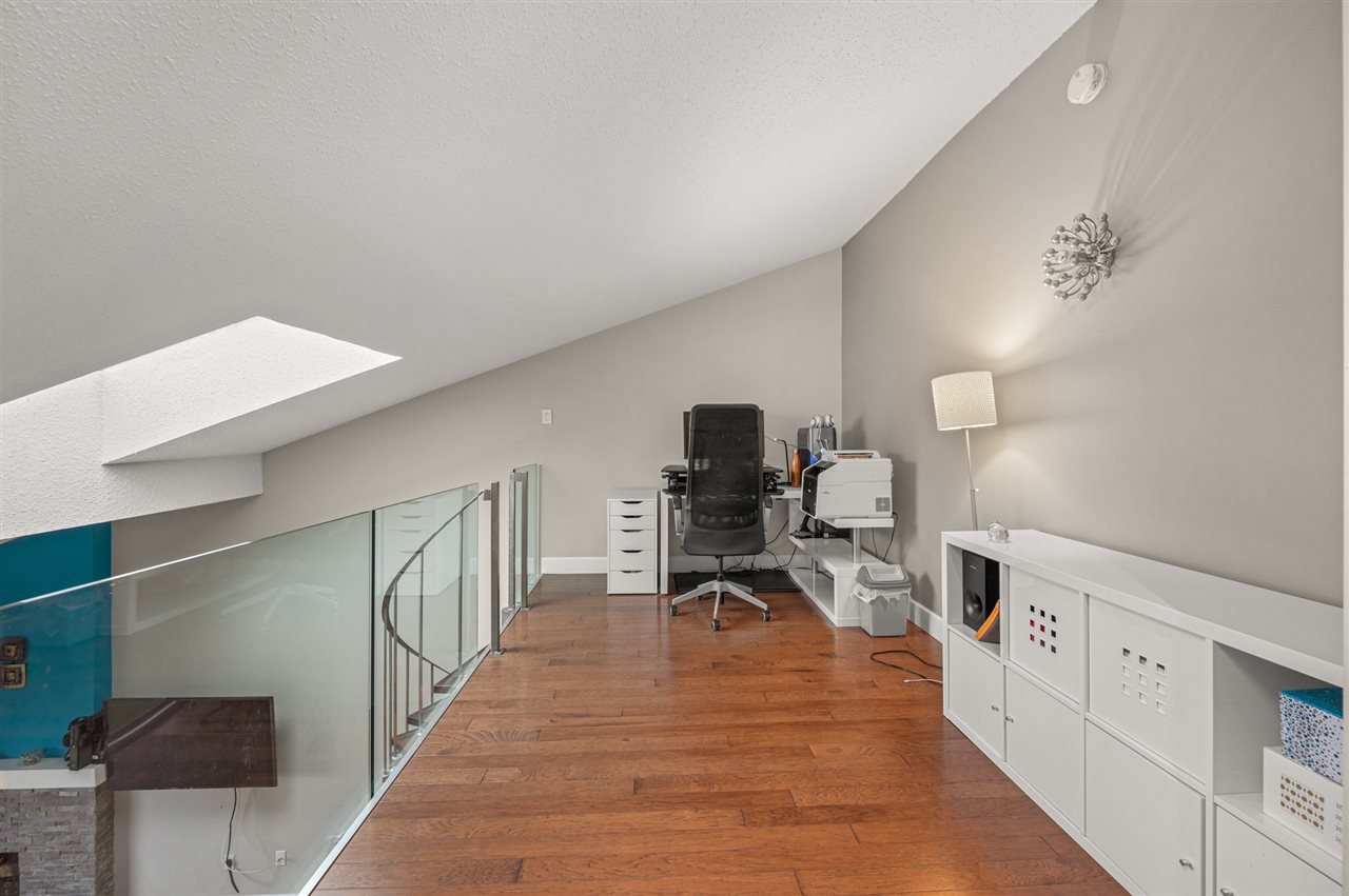 PH6-1827 W 3rd Avenue, Vancouver