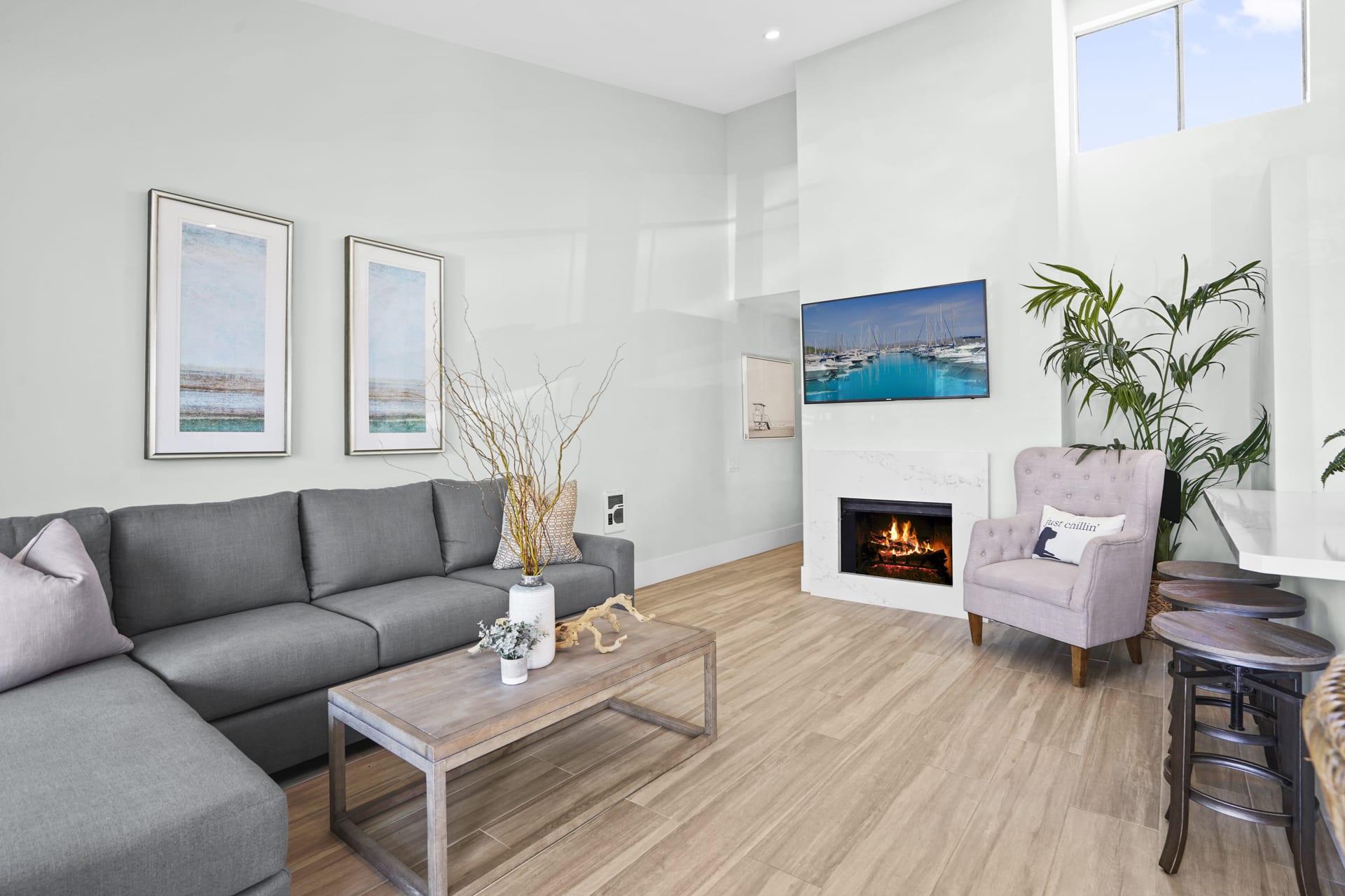 702 Oceanfront 