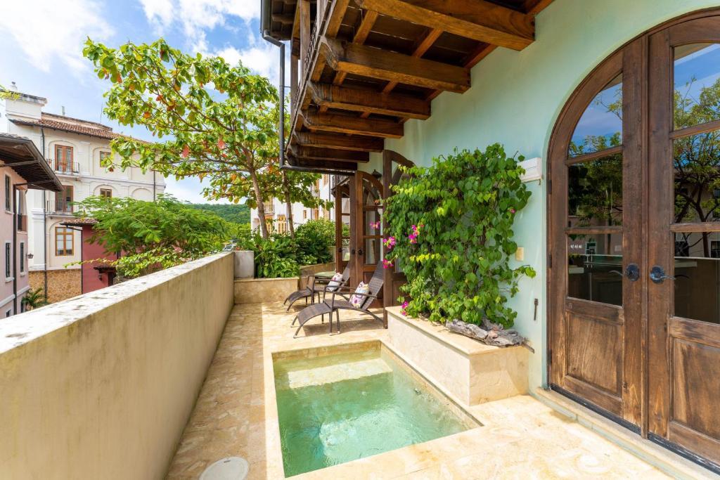 Plaza Flat with Splash Pool, Flamingo, Guanacaste