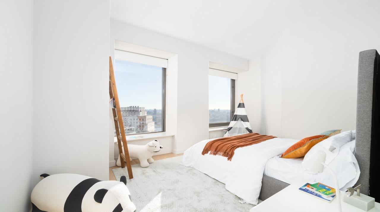 75 Wall Street, Apt 38-O