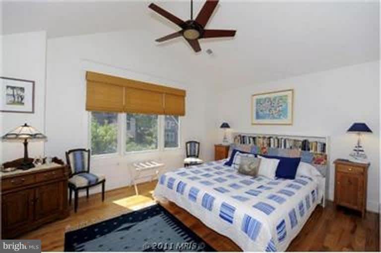 920 Crk Dr