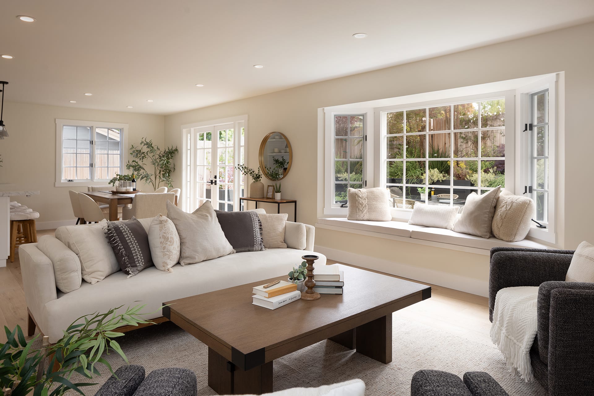 Carmel Perfection - Mission 4 SW of 10th