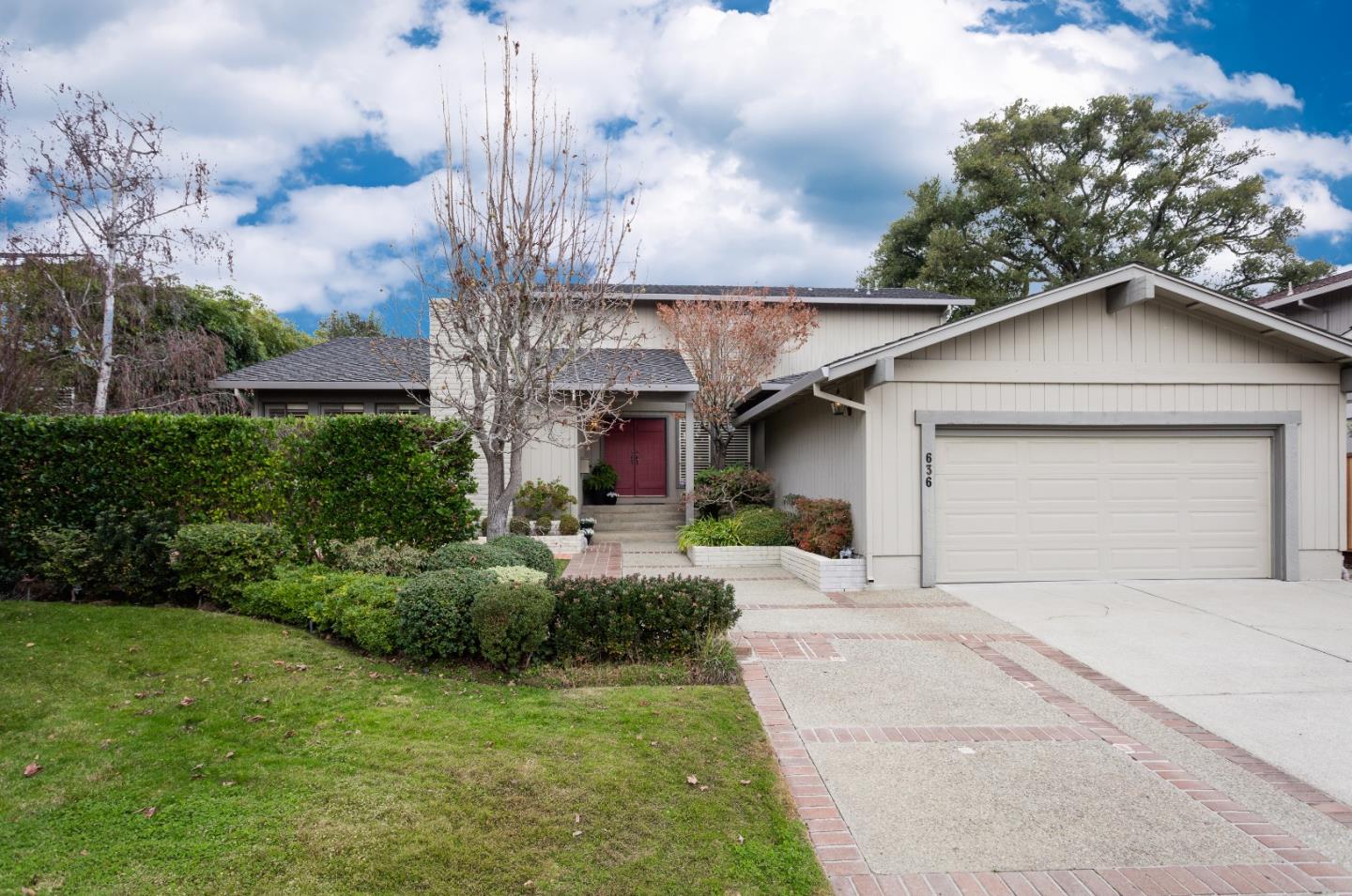 636 Caribbean Way