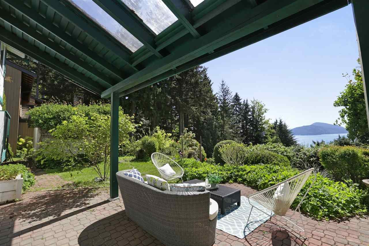 230 Mountain Dr