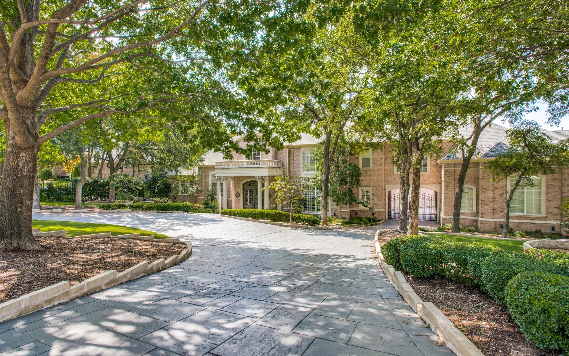Starwood Estate Home on Coveted Creek Lot!
