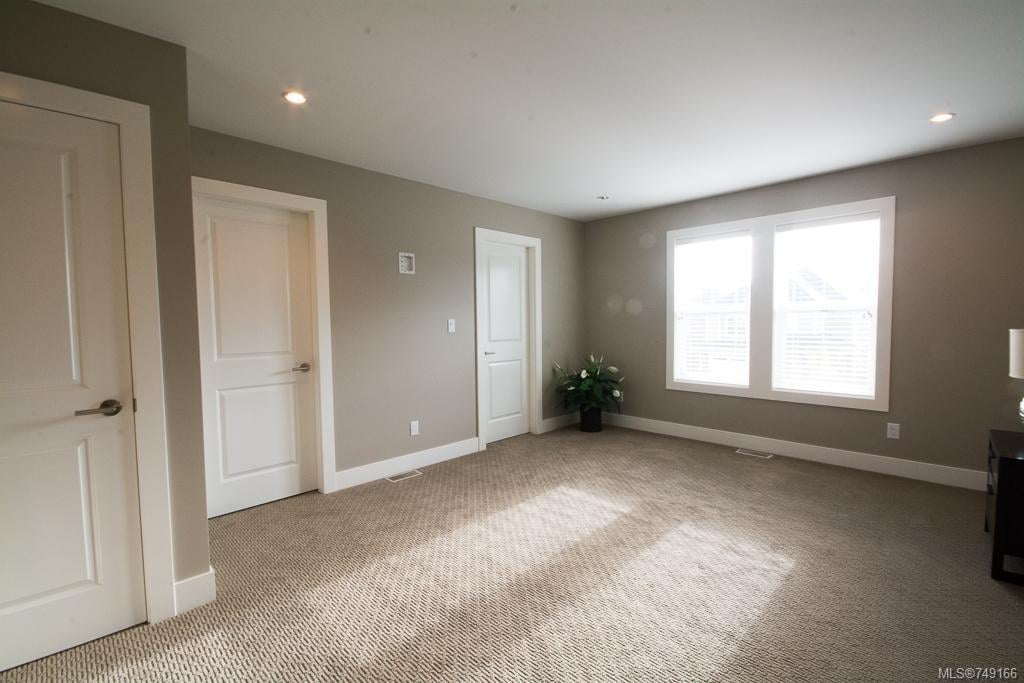 6540 Arranwood Dr, Sooke