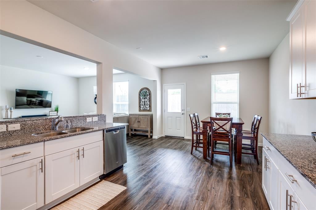 11623 Braemar Village Dr