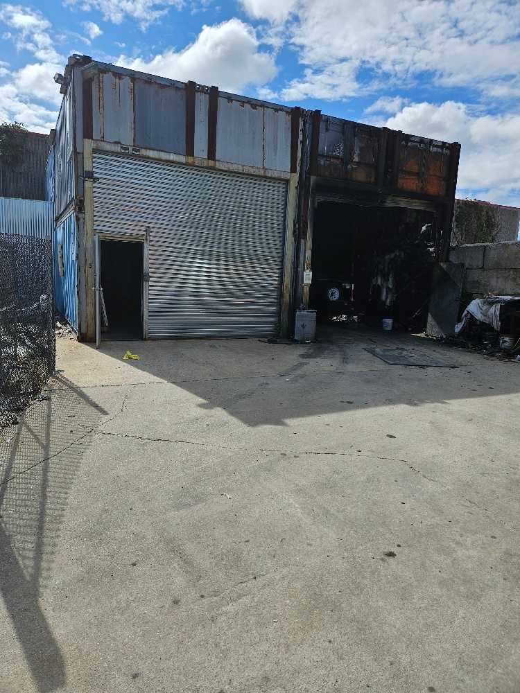 75 Windsor Ave