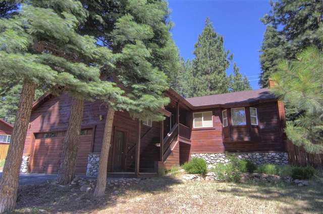 11933 Pine Forest Rd