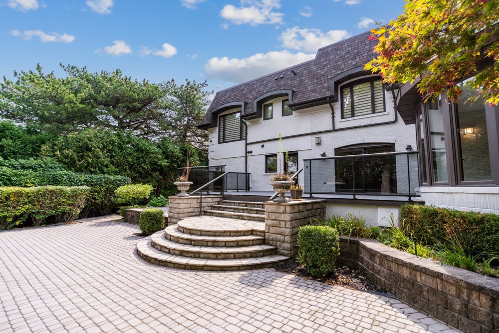 2285 Shawanaga Trail