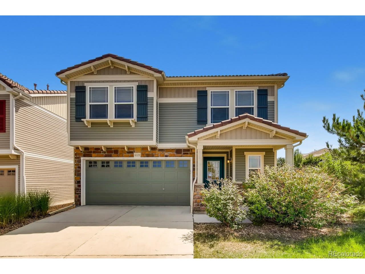 4120 Brilliance Dr