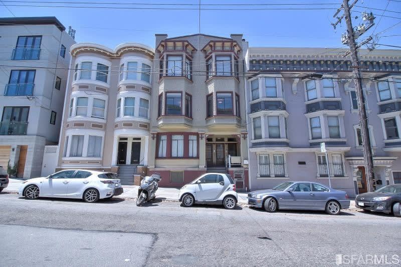 1739-1743 Larkin St San Francisco, CA, 94109