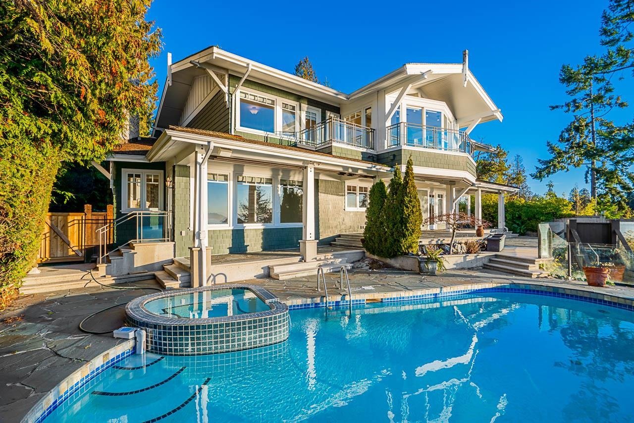5515 Ocean Pl