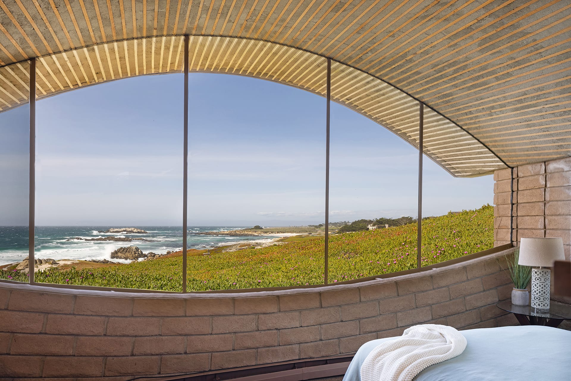 Pebble Beach Icon - Fanshell Beach House - 3137 17 Mile Drive