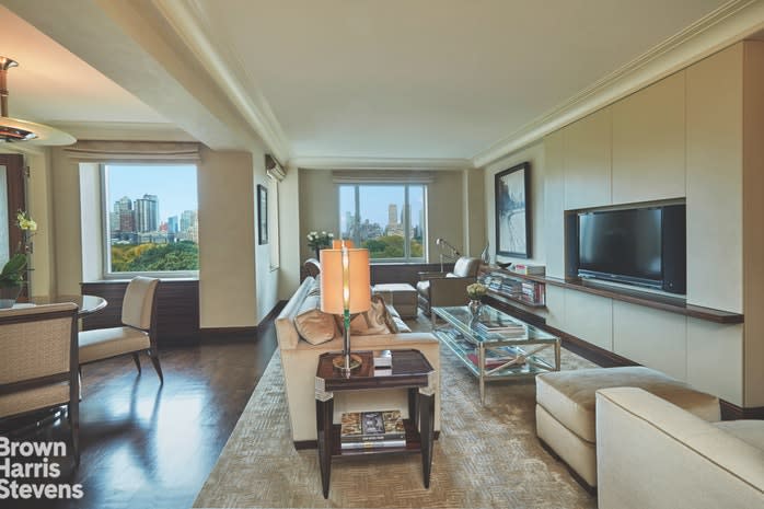 880 5th Ave, #14C