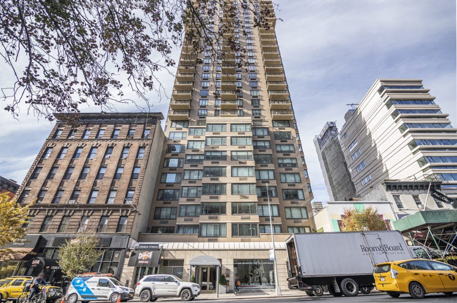 1438 3rd Ave Unit 26C