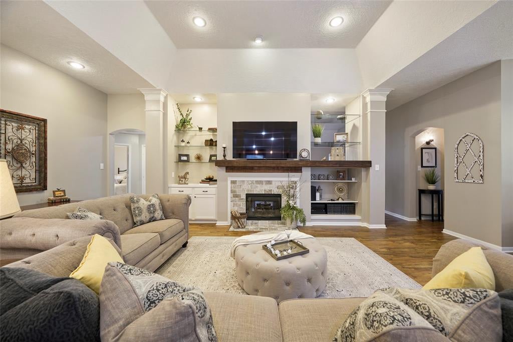 18710 Set Point Ln