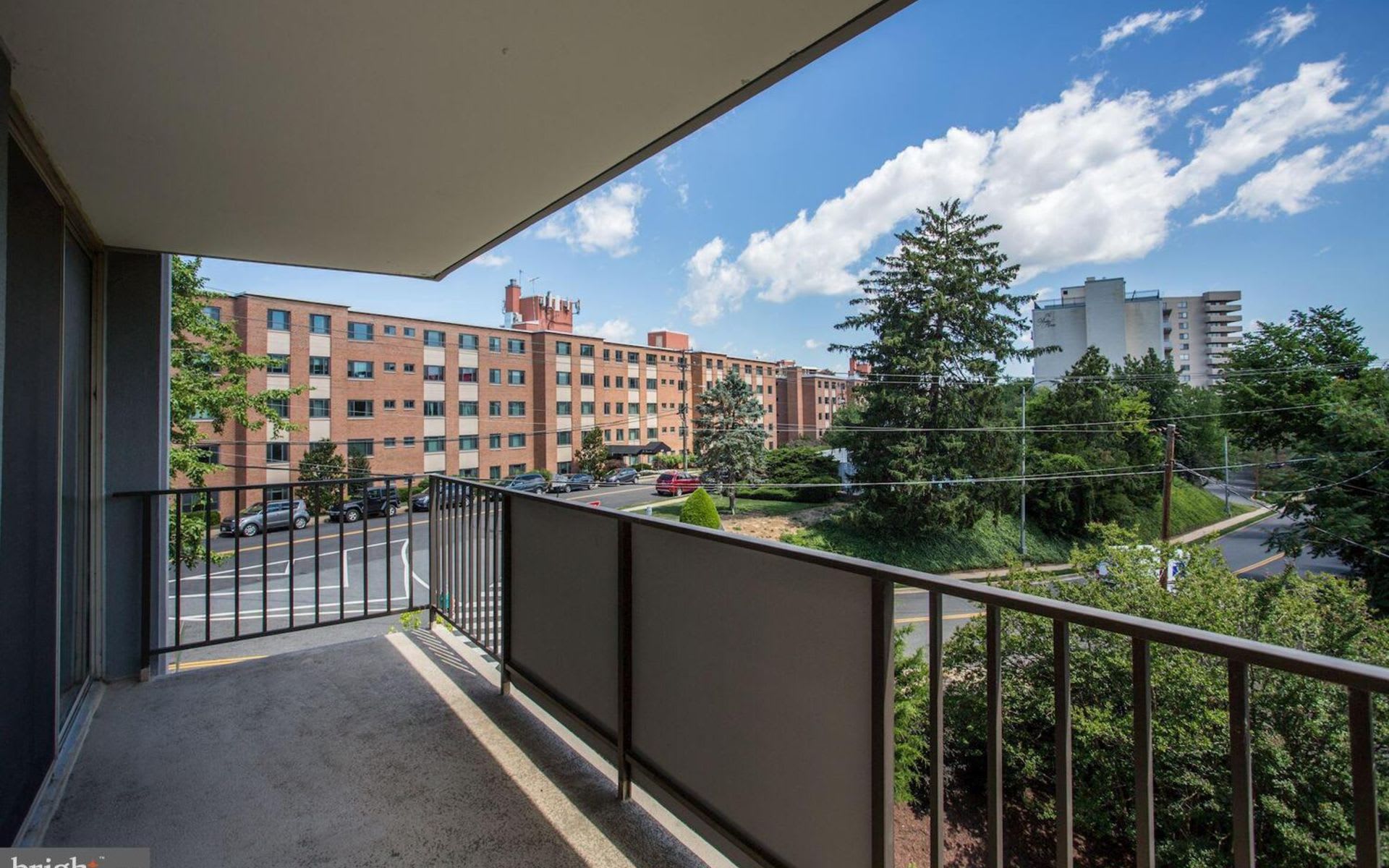 1515 S Arlington Rdg Rd, #305