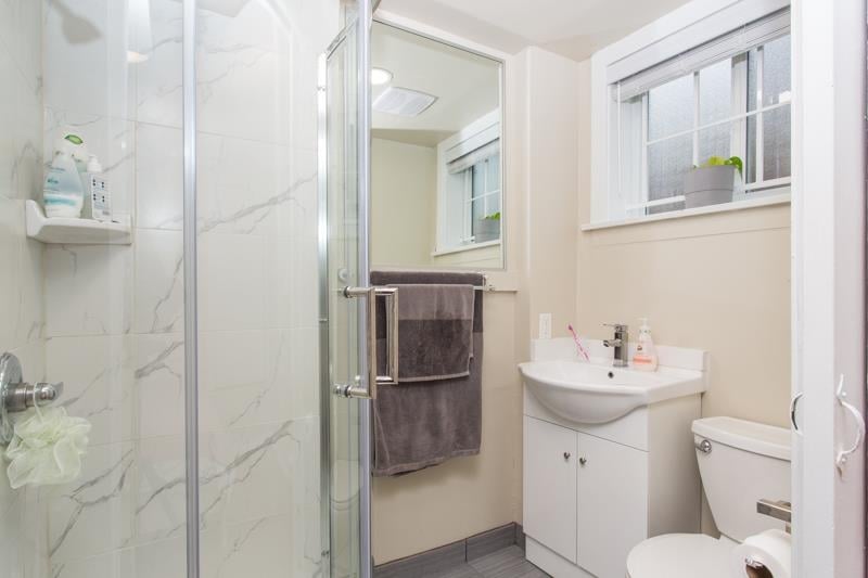 1371--1377 Maple Street, Vancouver