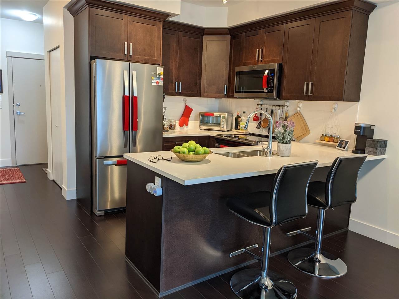109-2436 Kelly Ave