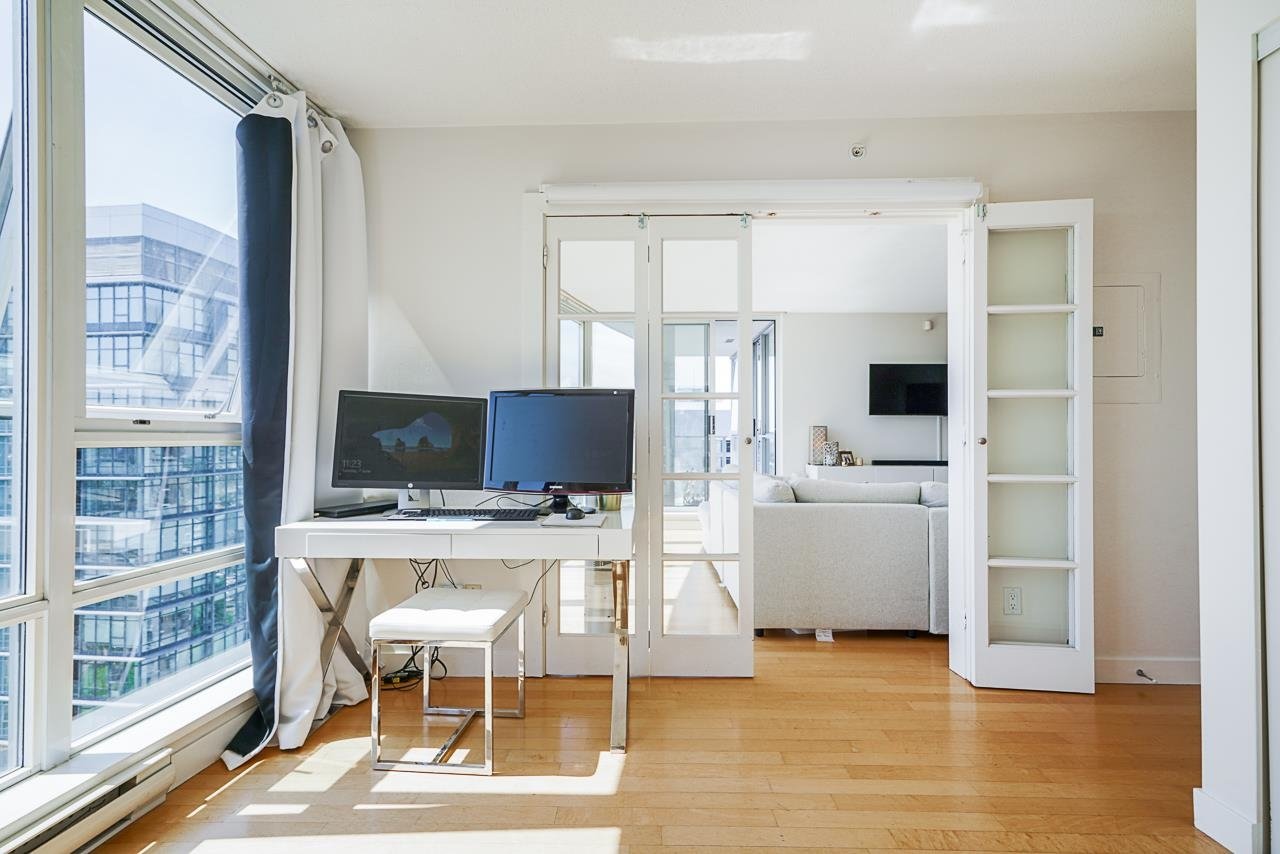 3001-1408 Strathmore Mews