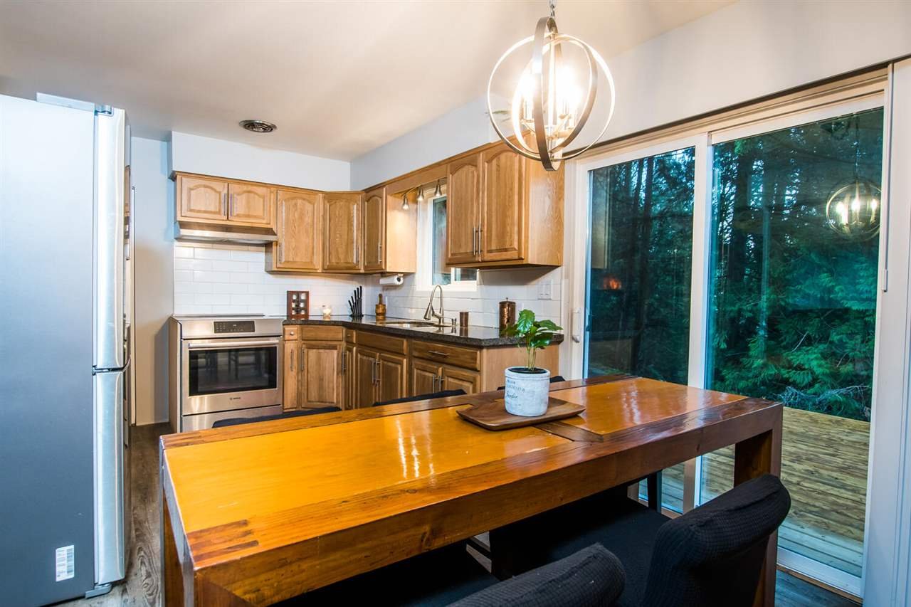 19983 38a Ave