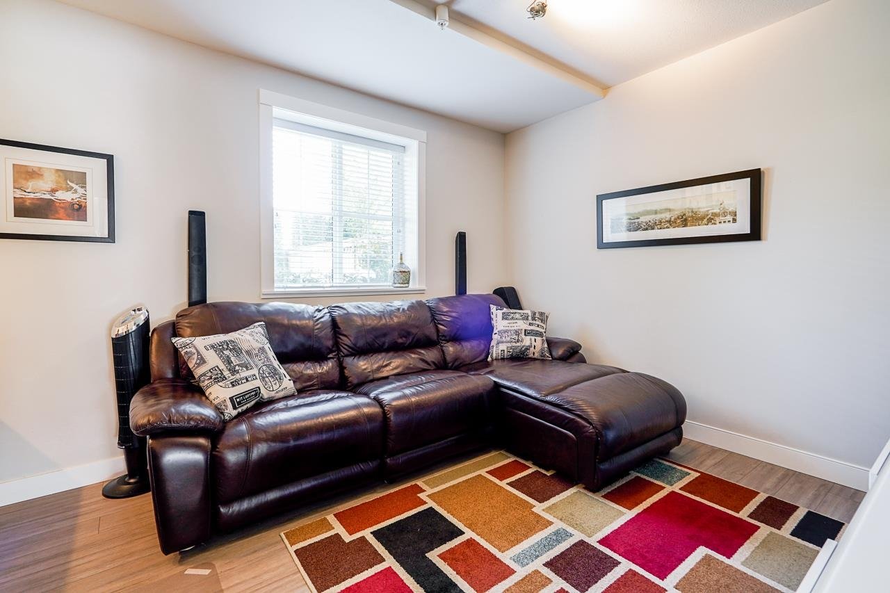 21-2138 Salisbury Ave