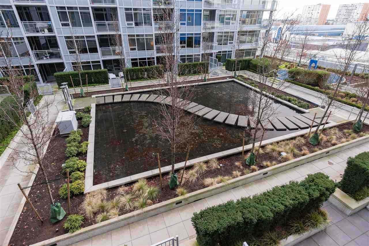 719-6188 No. 3 Rd