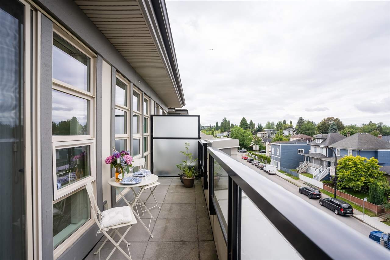 403-4550 Fraser St